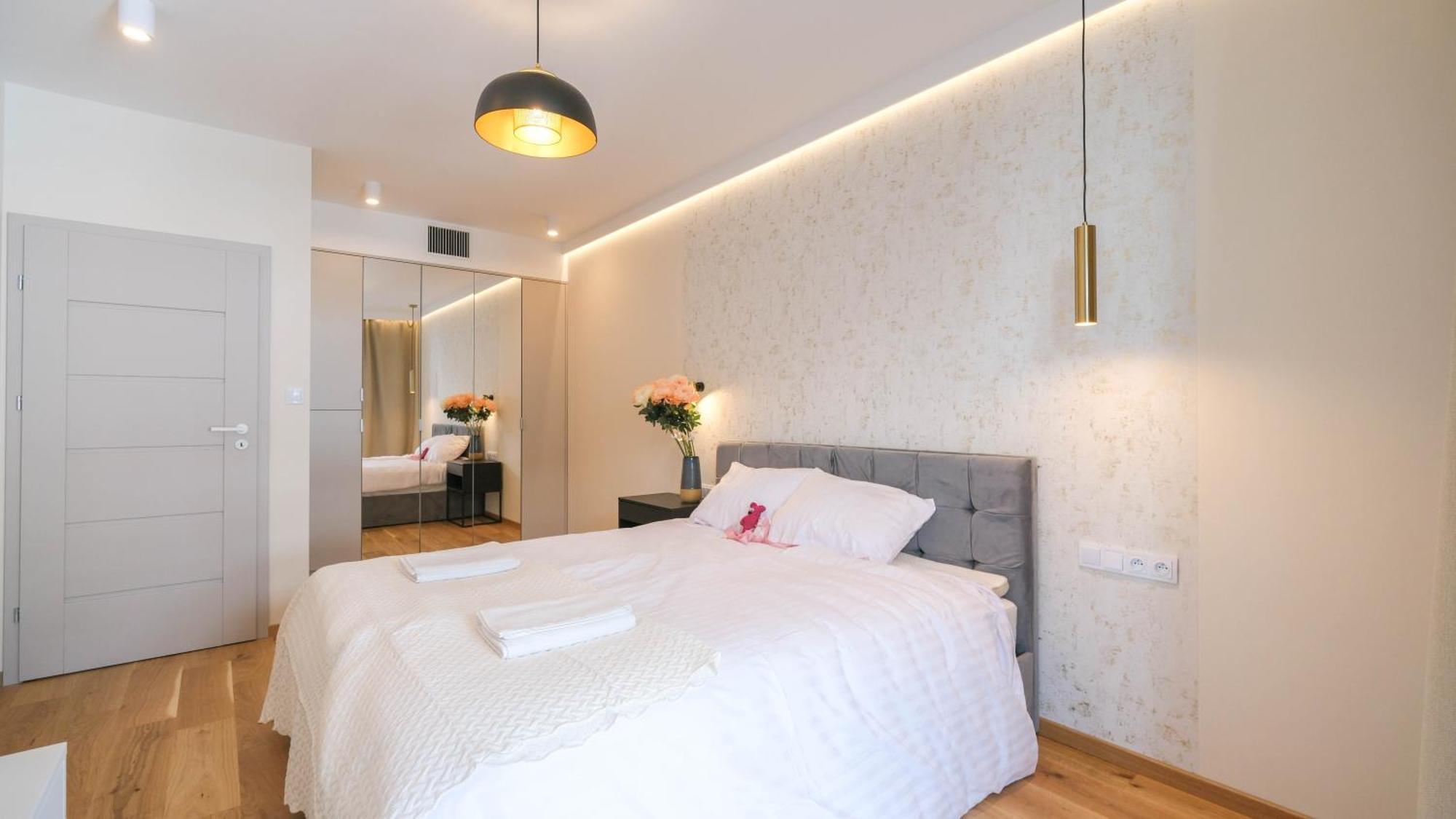 Luxury Apartment Free Parking Wawel Castle 2 Minutes Krakau Exterior foto